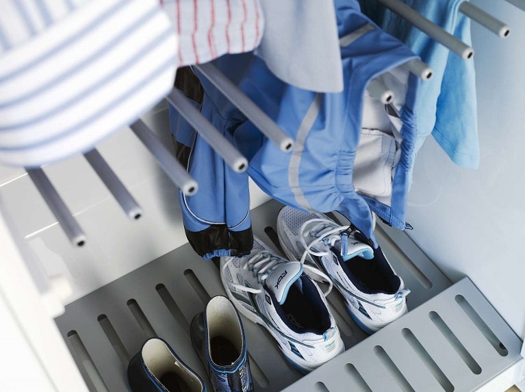 Сушка одежды и обуви в сушильном шкафе